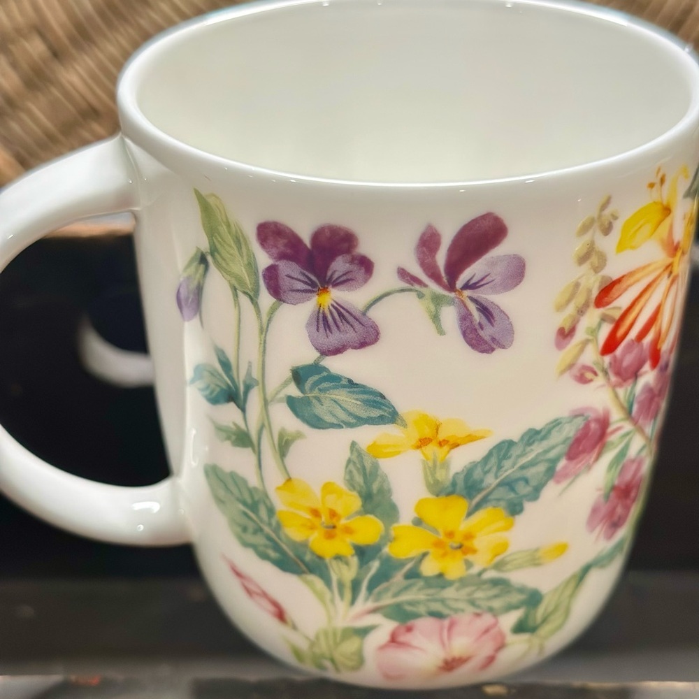 Roy Kirkham Poppies and Violets Floral  Henley Collection Bone China 12 oz Mug - Picture 2 of 7
